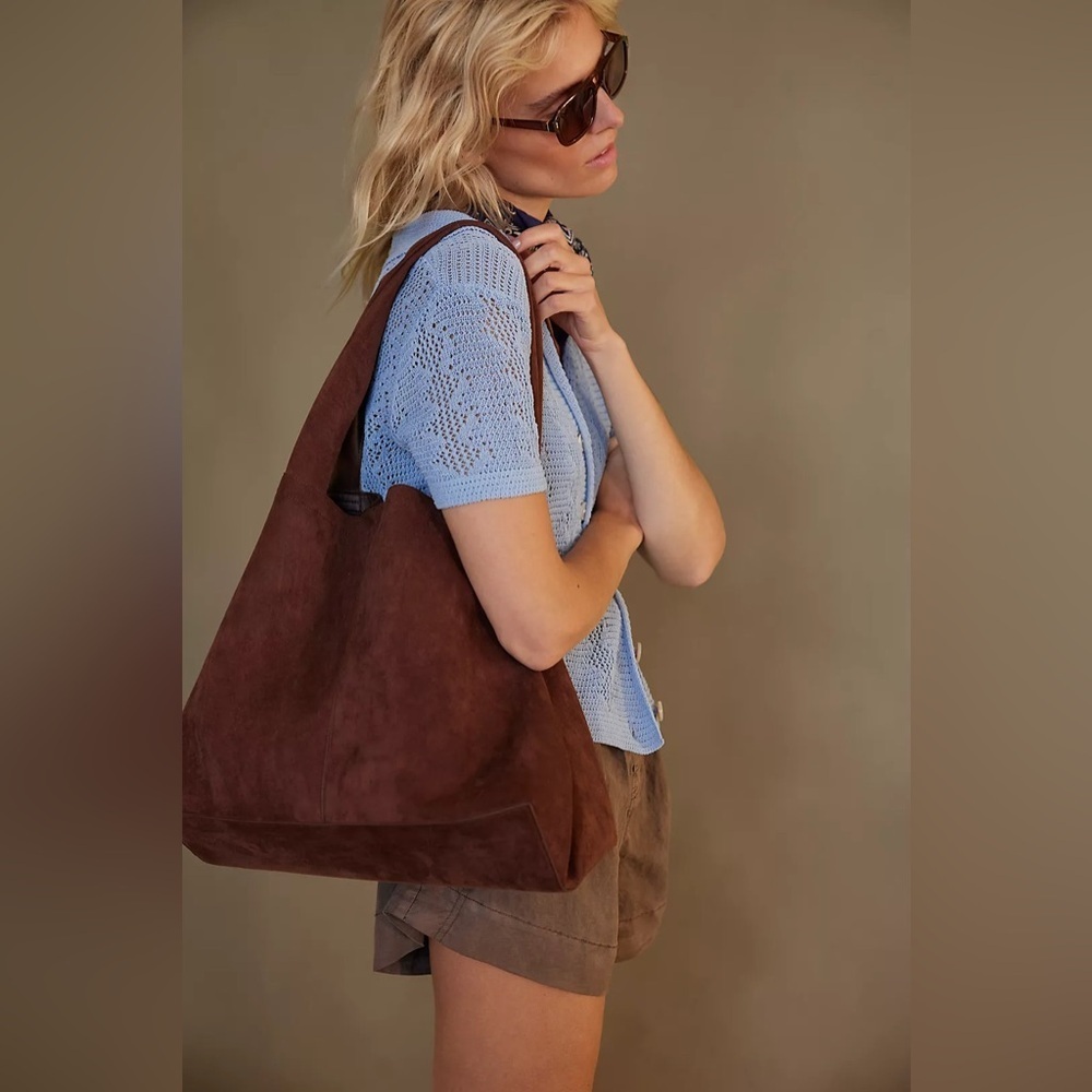 Blair Reversible Vegan Suede Tote - Picture 2 of 10